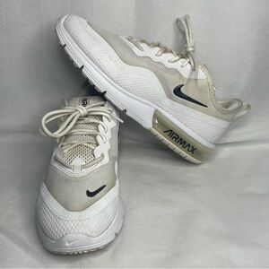 Nike Air Max Sequent 4.5 Training Shoes Womens US 7.5 White Bubble Sneakers